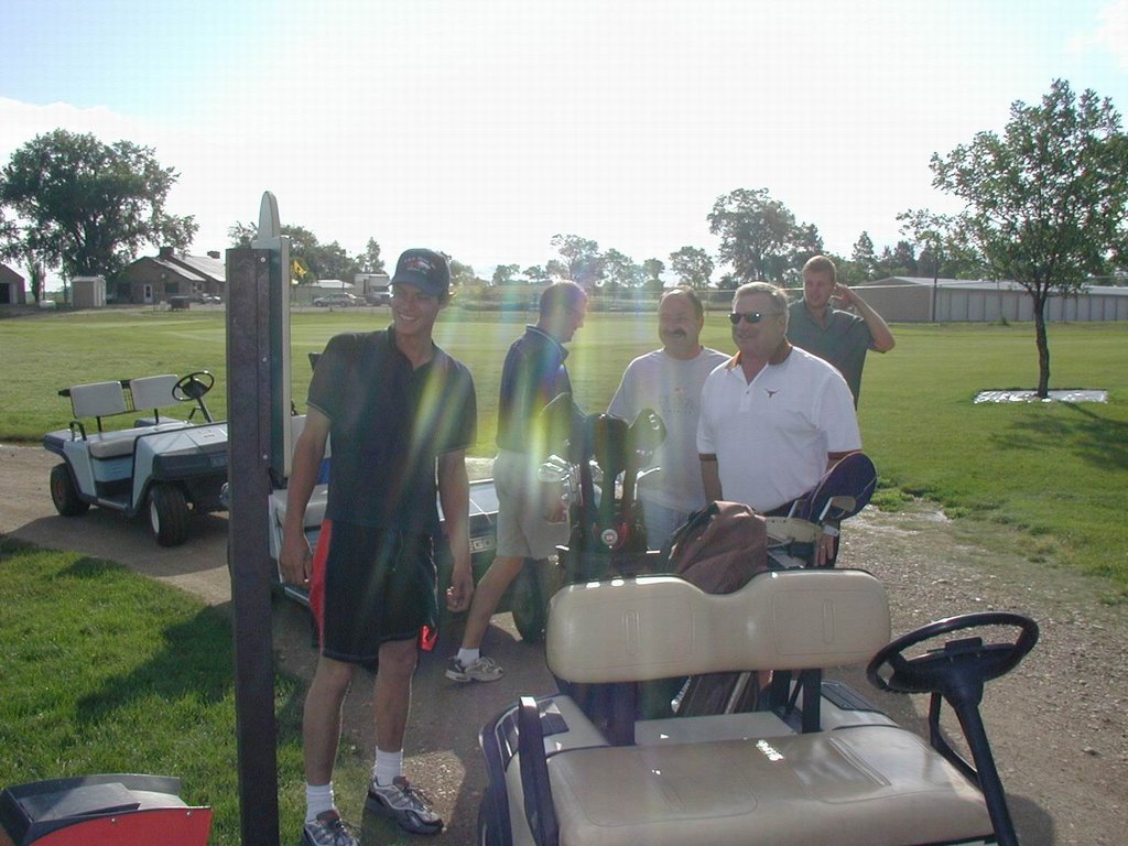 2004/07(July)/06(Golf-Fish-Lake)/1024x768_2004-07-30 07-54-46.JPG